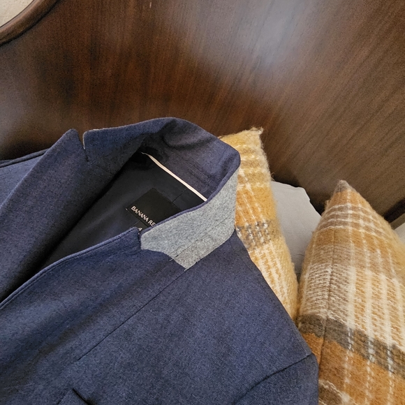 BANANA REPUBLIC JACKET - Picture 7 of 7